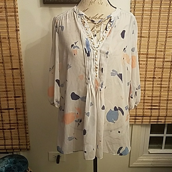 Beautiful M&S blouse - Picture 1 of 6